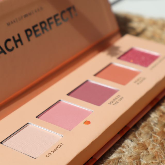 Peachy Nude Eyeshadow palette Peachy Nude Eyeshadow palette